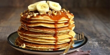 Pancakes με Μέλι και Μπανάνα