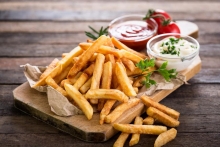 Πατάτες Τηγανητές με Vegan Sauce