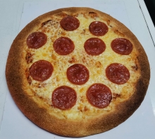 Πίτσα Πεπερόνε (33cm)