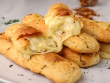 Ψωμάκι Γεμιστό