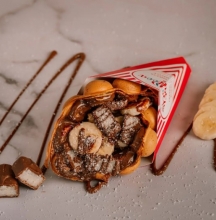 Bubble Waffle Coconut Shower