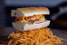 Sandwich Ζαμπόν - Πατατάκια Sticks