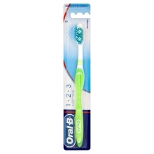 Oral B Οδοντόβουρτσα Medium