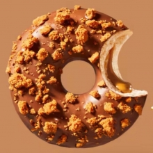 1 Καφές επιλογής + 2 Donut Biscoff - Cocoa