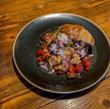 Κρουασάν με Καγιανά και Λουκάνικο