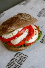 Καμπαγιού Mozzarella