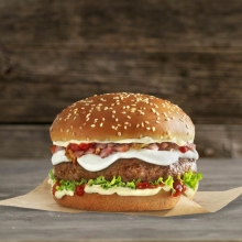 Philly Bacon Μικρές Φάρμες Deluxe