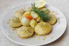 Αγκινάρες Λεμονάτες με Πατάτες