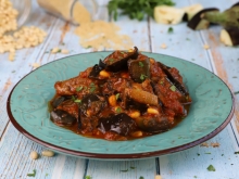 Αρνάκι με Μελιτζάνες