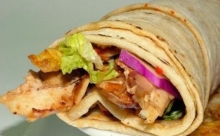 Αραβική Πίτα με Onion Rings (για χορτοφάγους)
