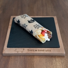 Παραδοσιακή Ροδίτικη Πίτα με Χειροποίητο Μοσχαρίσιο Μπιφτέκι