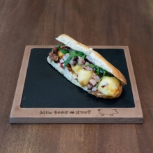 Ψωμάκι Μπριζολάκι