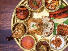 1 Vegetable Thali + 1 Αναψυκτικό 330ml επιλογής