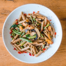 2 Μερίδες Ζυμαρικά επιλογής + 1 Σαλάτα επιλογής ΔΩΡΟ