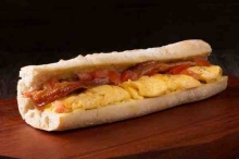 1 Καφές επιλογής + 1 Μπαγκέτα Cheesy and Omellete