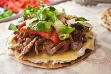 Πίτα Ανοιχτή Καλαμάκι Κοτόπουλο