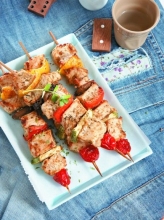 Καλαμάκι Κοτόπουλο (τεμάχιο)