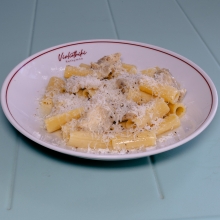 Cacio e Pepe με Κοτόπουλο