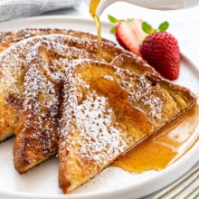 French Toast Τσουρέκι με Κρέμα Κάστανο, Patisserie και Λευκή Σοκολάτα