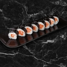 61.Maki Roll Smoked Salmon