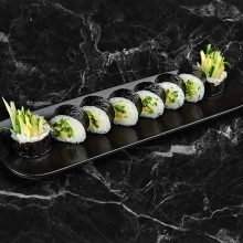 63.Maki Roll Vegetarian