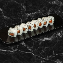78.Salmon, Philadelphia and Cucumber Roll