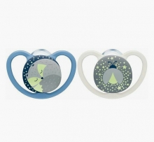 Nuk Space Night Πιπίλα Σιλικόνης Λευκό - Γαλάζιο 0-6m 2τμχ