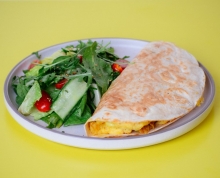 Omelete Chicken Wrap