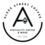 Ψωμάκι Half Flag Ολικής με Σπιρουλίνα Γεμιστό με Φυστικοβούτυρο και Μπανάνα