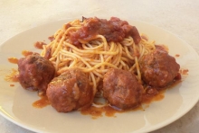 Κεφτεδάκια με Σάλτσα