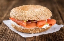 Κουλούρι με Σολομό