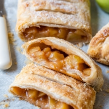 Strudel Μήλου με Pecan