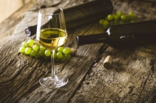 Κρασί Λευκό Ξηρό Καπηλειό 1.5lt