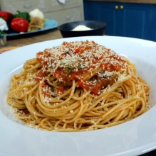 Μακαρονάδα Ναπολιτάνα