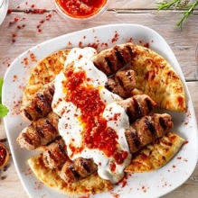 Κεμπάπ Γιαουρτλού Μερίδα (4 τεμ)