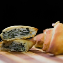 Σπανακοπιτάκια (6τμχ)