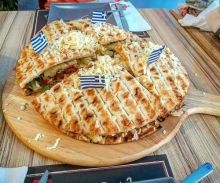 Σκεπαστή Πίτα Ατομική με Φαλάφελ