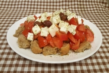 Ντάκος Σαλάτα