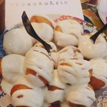 Λουκουμάδες με Λευκή Σοκολάτα