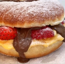 Choco Strawberry Sweet Burger
