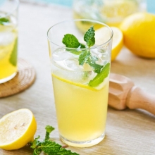 Σπιτική Λεμονάδα
