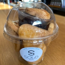 Μπισκότα Αμυγδάλου με Μαρμελάδα Φρούτα του Δάσους