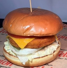 Crispy Chicken Burger