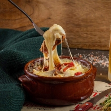 Γύρος Σαγανάκι