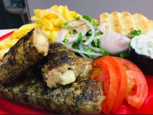 Μπιφτέκι Μοσχαρίσιο Γεμιστό με Τυρί Μερίδα