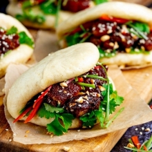 Bao Bun Crispy Chicken