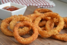 Onion Rings με BBQ Sauce