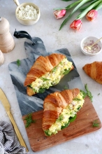 Croissant Bacon and Egg