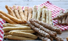 Κριτσίνια Κασέρι (κιλό)