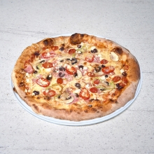 Πίτσα Special - Χωριάτικη (35cm)